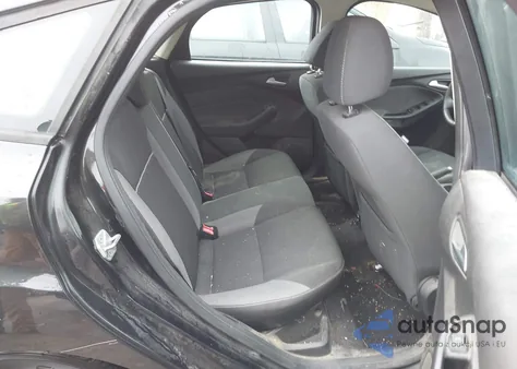 2014 Ford Focus Se z USA, uszkodzony, nr VIN 1FADP3K20EL192190